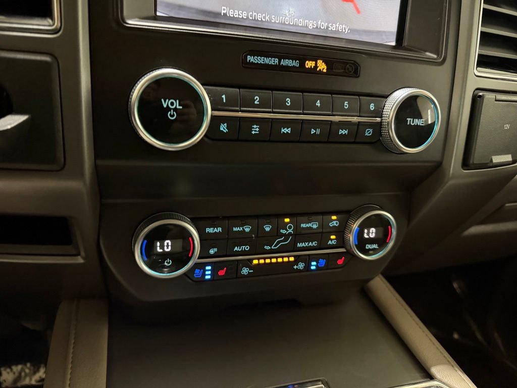 Used 2021 Ford Expedition Max XLT RWD image 6