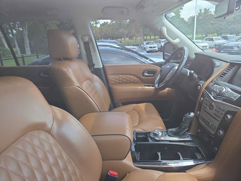 Used 2019 INFINITI QX80 Luxe w/ Proactive Package AWD/4WD image 11