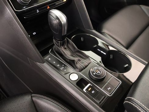 Used 2021 Volkswagen Atlas SEL R-Line image 9