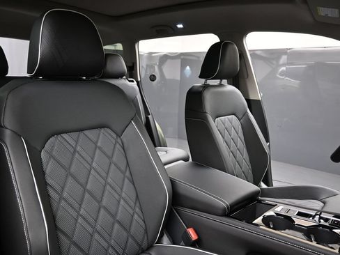 New 2026 Volkswagen Atlas SEL Premium R-Line AWD/4WD image 13