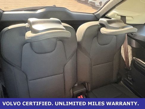 Certified 2025 Volvo XC90 B6 Plus image 34