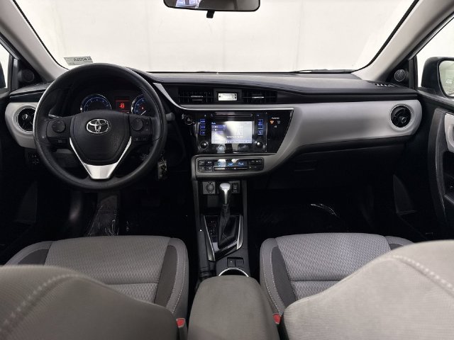 Used 2017 Toyota Corolla LE w/ Carpet Mat Package (TMS) FWD image 22