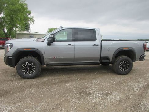 New 2026 GMC Sierra 2500 AT4X AWD/4WD image 10