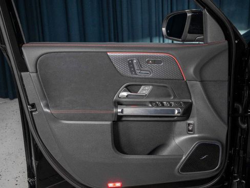 Certified 2025 Mercedes-Benz GLB 250 image 13