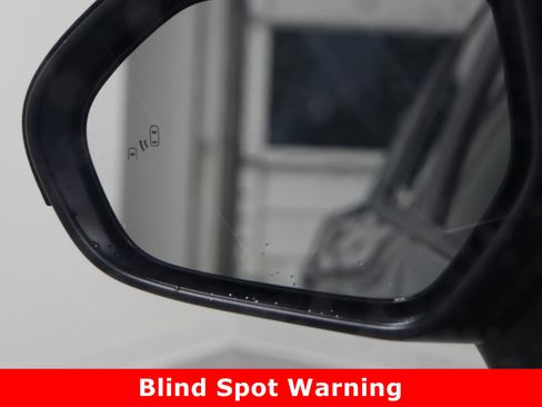 Used 2025 Toyota Camry SE image 22