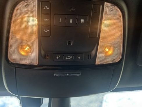 Used 2024 Dodge Durango GT image 22