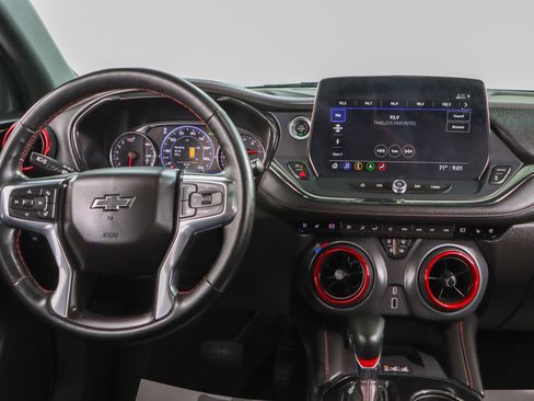 Used 2023 Chevrolet Blazer RS w/ Enhanced Convenience Package image 17