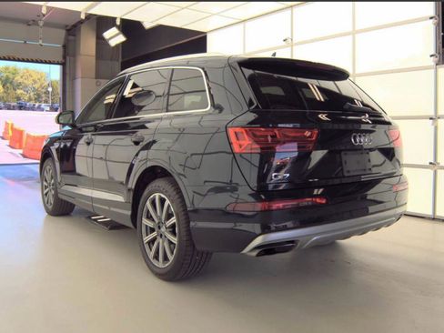 Used 2018 Audi Q7 3.0T Premium Plus AWD/4WD image 3