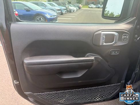 Used 2021 Jeep Wrangler Unlimited Sport AWD/4WD image 8