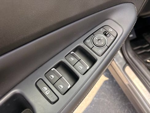 Used 2023 Hyundai Santa Fe Limited AWD/4WD image 12