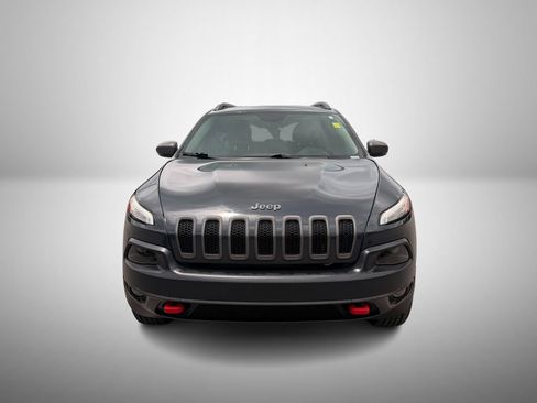 Used 2017 Jeep Cherokee Trailhawk w/ Comfort/Convenience Group AWD/4WD image 7