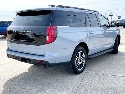 Used 2025 Ford Expedition Max Active image 4