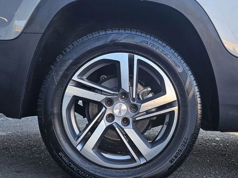 Used 2020 GMC Terrain SLT image 6