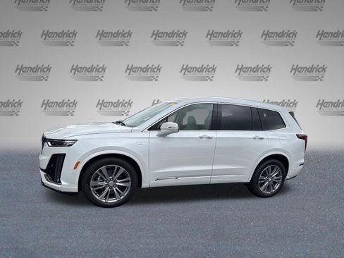 Used 2025 Cadillac XT6 Premium Luxury w/ Technology Package AWD/4WD image 7