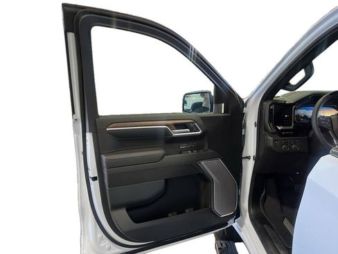 New 2026 Chevrolet Silverado 1500 High Country AWD/4WD image 20