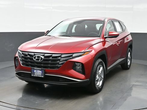 Certified 2024 Hyundai Tucson SE AWD/4WD image 1