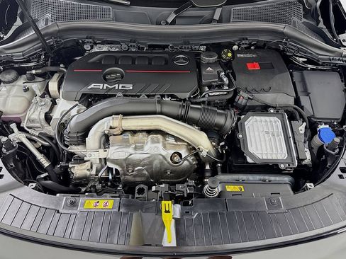 New 2026 Mercedes-Benz GLA 35 AMG 4MATIC image 10