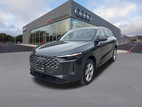 Certified 2025 Audi Q5 Premium w/ Convenience Package image 1