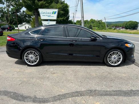 Used 2016 Ford Fusion SE w/ Equipment Group 202A AWD/4WD image 8