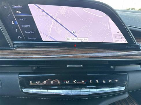 Used 2022 Cadillac Escalade Luxury image 25