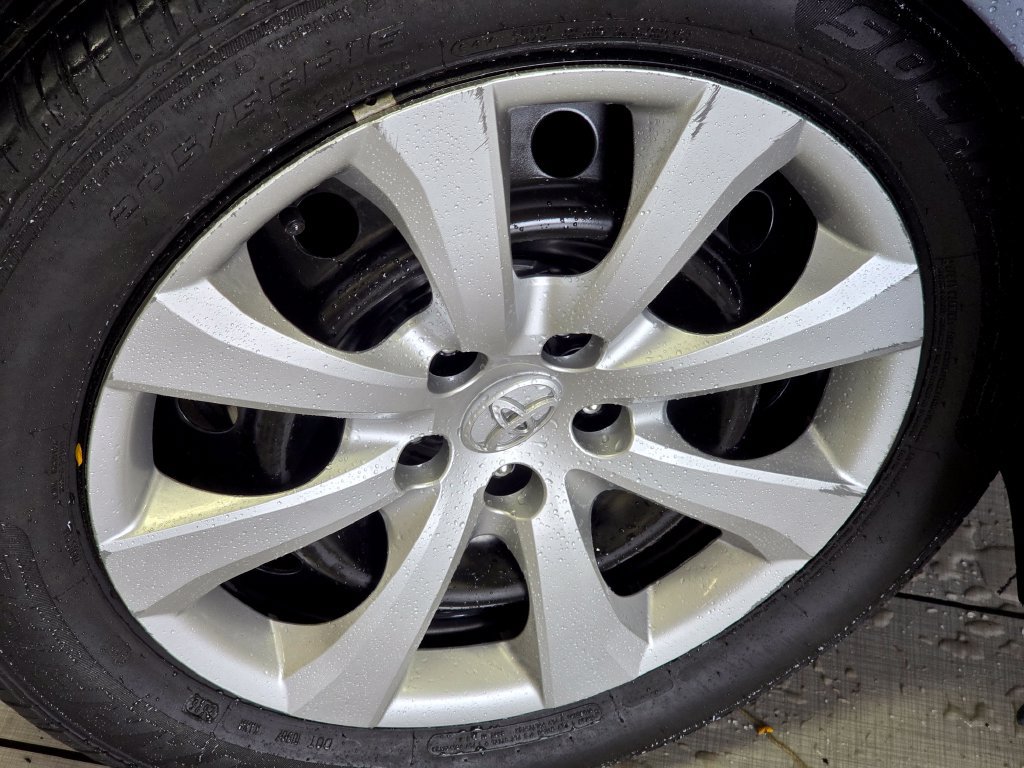 Certified 2024 Toyota Corolla LE FWD image 7