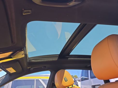 Used 2018 BMW 640i Gran Turismo xDrive image 15