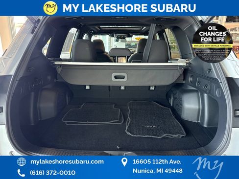 Certified 2025 Subaru Forester Premium AWD/4WD image 29