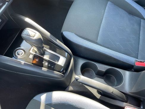 Used 2025 Nissan Versa SV image 44