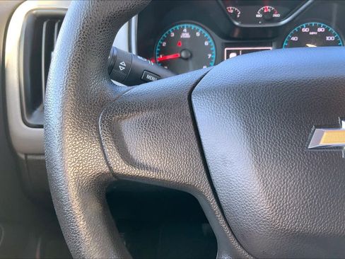 Used 2017 Chevrolet Colorado W/T image 24