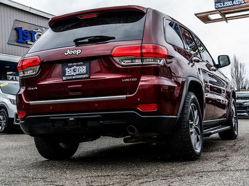 Used 2018 Jeep Grand Cherokee Limited w/ Trailer Tow Group IV image 3