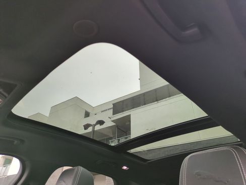 Used 2024 Jaguar F-PACE R-Dynamic S image 24