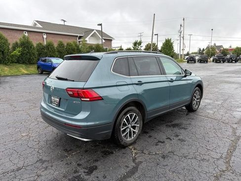 Used 2019 Volkswagen Tiguan SE w/ Panoramic Sunroof Package AWD/4WD image 7