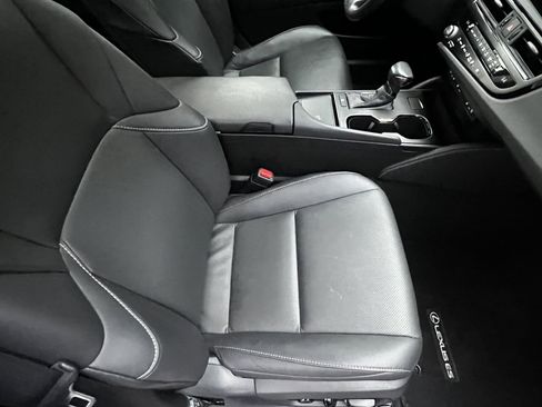 Certified 2023 Lexus ES 350 w/ Premium Package FWD image 43