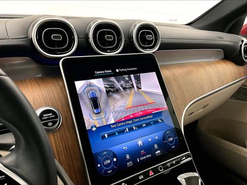 Certified 2024 Mercedes-Benz GLC 300 image 29