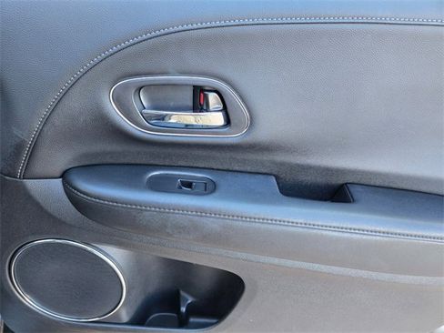 Certified 2022 Honda HR-V EX-L image 22