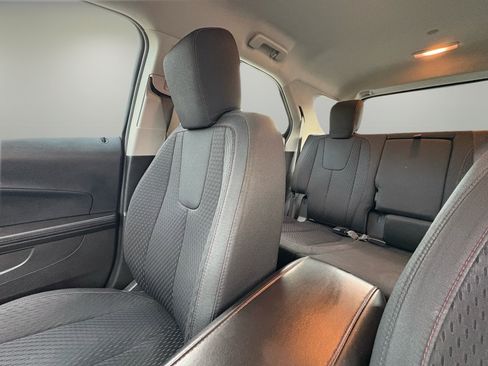 Used 2015 Chevrolet Equinox LS image 16