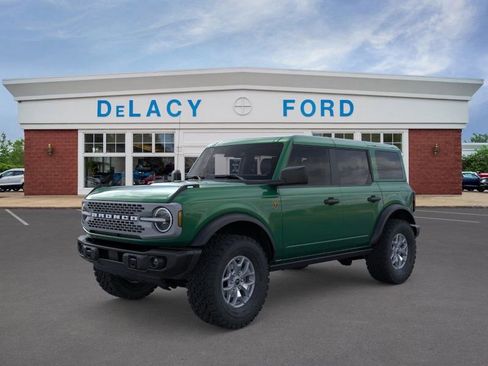 New 2025 Ford Bronco Badlands image 1
