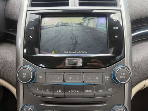 Used 2013 Chevrolet Malibu LT FWD image 28