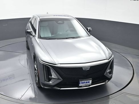 Used 2024 Cadillac Lyriq Luxury w/ LPO, Floor Liner Package AWD/4WD image 47