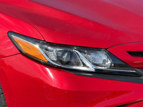 Used 2019 Toyota Camry SE w/ Convenience Package FWD image 45