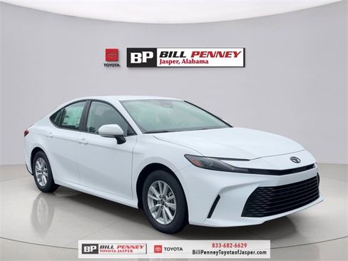 New 2026 Toyota Camry LE image 7