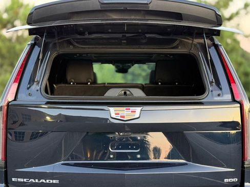 Used 2023 Cadillac Escalade ESV Sport image 55
