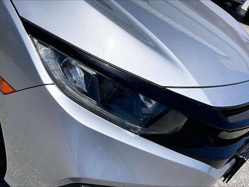 Used 2019 Honda Civic Sport image 32
