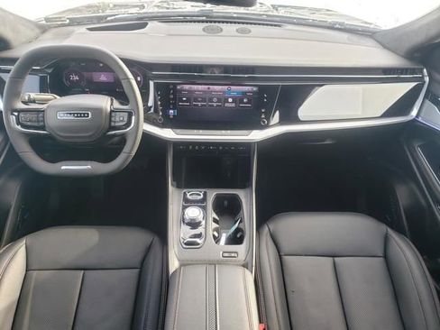 Used 2024 Jeep Wagoneer Launch Edition AWD/4WD image 28