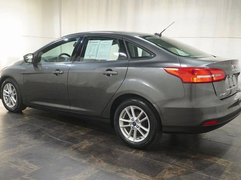 Used 2017 Ford Focus SE image 7