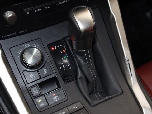 Used 2018 Lexus NX 300h AWD image 7