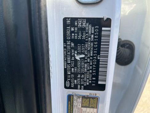 Used 2020 Kia Sorento LX image 26