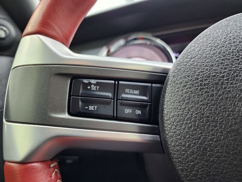 Used 2010 Ford Mustang GT image 15