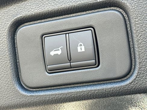 New 2025 Nissan Pathfinder Platinum image 20