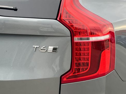 Used 2016 Volvo XC90 T6 Inscription w/ Vision Package image 15